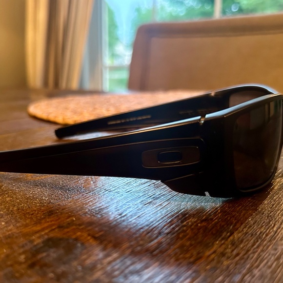 Oakley Fuel Cell Polarized Sunglass Mens - Picture 5 of 6